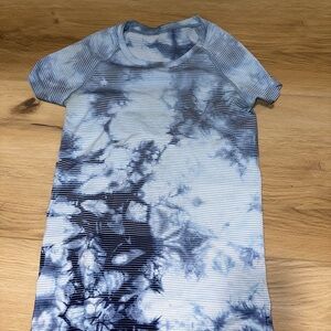 Lululemon Blue Tie-Dye T-Shirt
